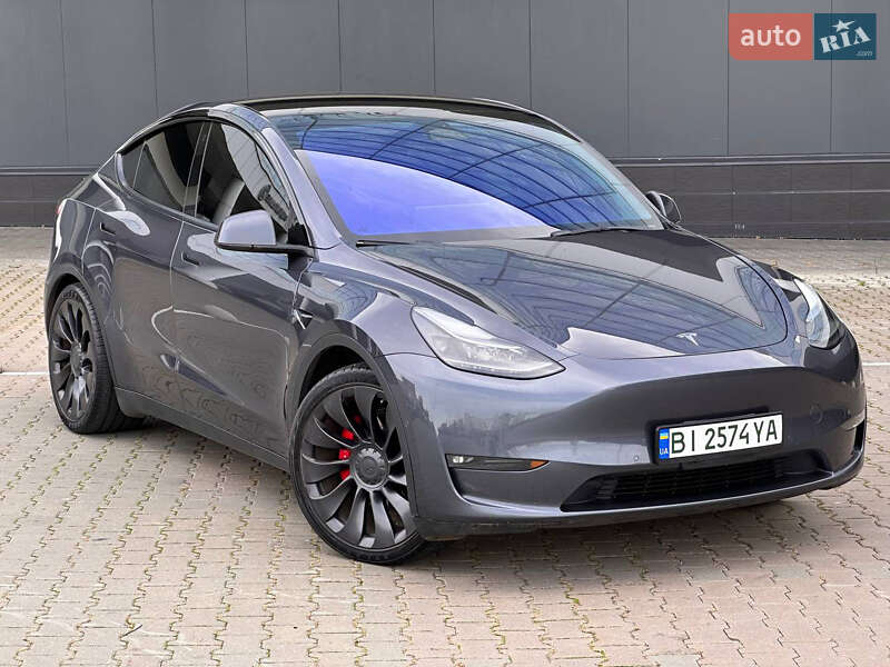 Позашляховик / Кросовер Tesla Model Y 2022 в Києві