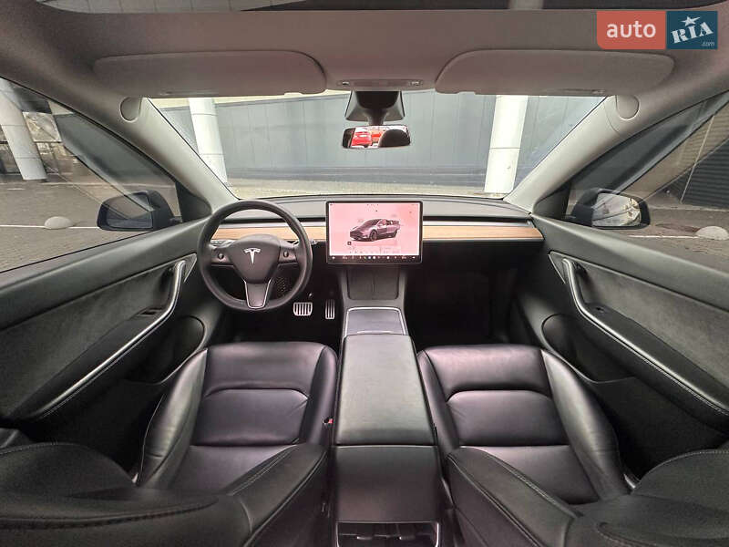 Позашляховик / Кросовер Tesla Model Y 2022 в Києві