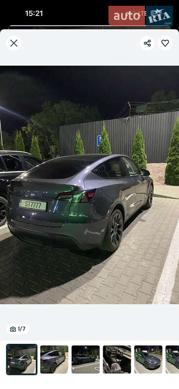 Позашляховик / Кросовер Tesla Model Y 2021 в Черкасах