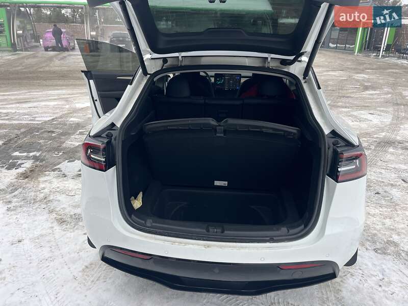 Внедорожник / Кроссовер Tesla Model Y 2022 в Кропивницком