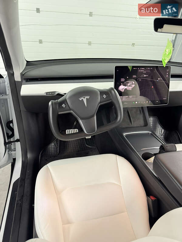 Внедорожник / Кроссовер Tesla Model Y 2021 в Тернополе