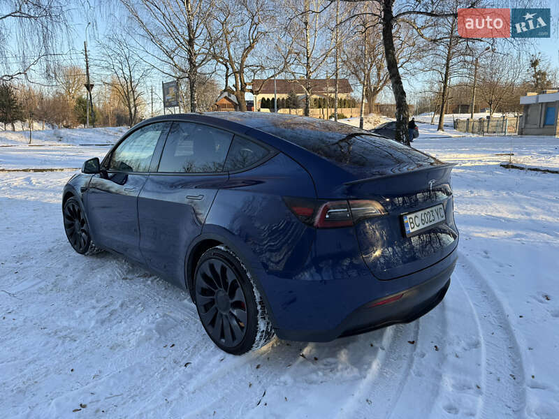 Внедорожник / Кроссовер Tesla Model Y 2022 в Золочеве