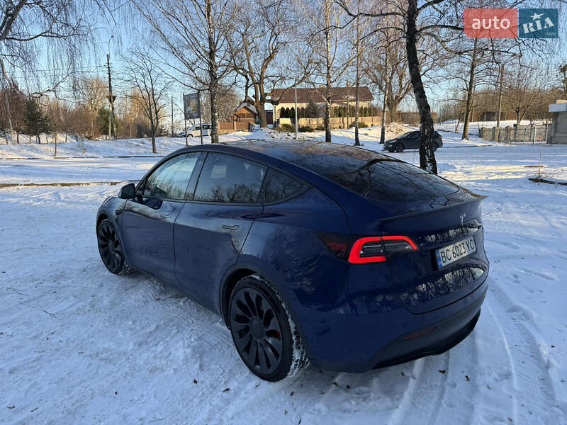 Внедорожник / Кроссовер Tesla Model Y 2022 в Золочеве