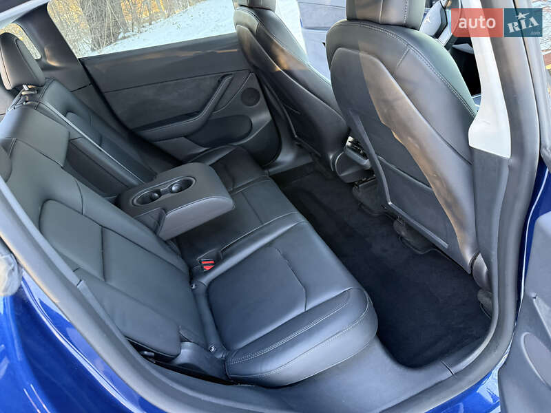 Внедорожник / Кроссовер Tesla Model Y 2022 в Золочеве