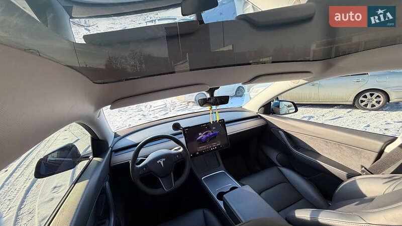 Внедорожник / Кроссовер Tesla Model Y 2022 в Киеве