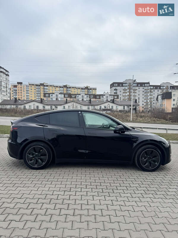 Позашляховик / Кросовер Tesla Model Y 2022 в Хмельницькому