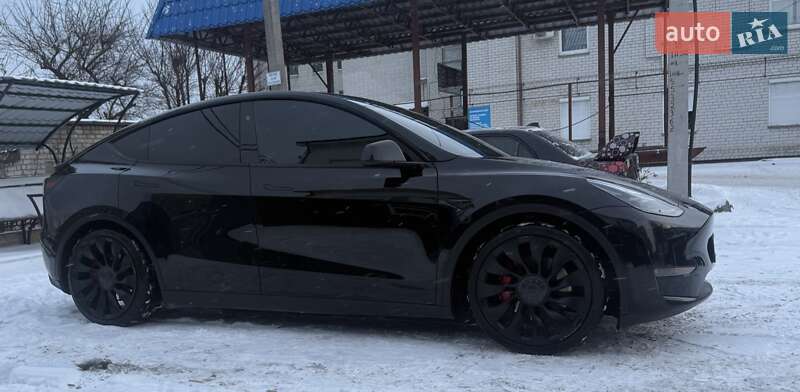 Внедорожник / Кроссовер Tesla Model Y 2023 в Черкассах