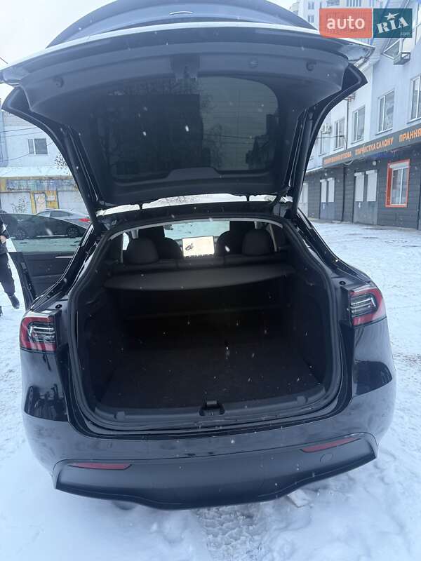 Позашляховик / Кросовер Tesla Model Y 2023 в Черкасах