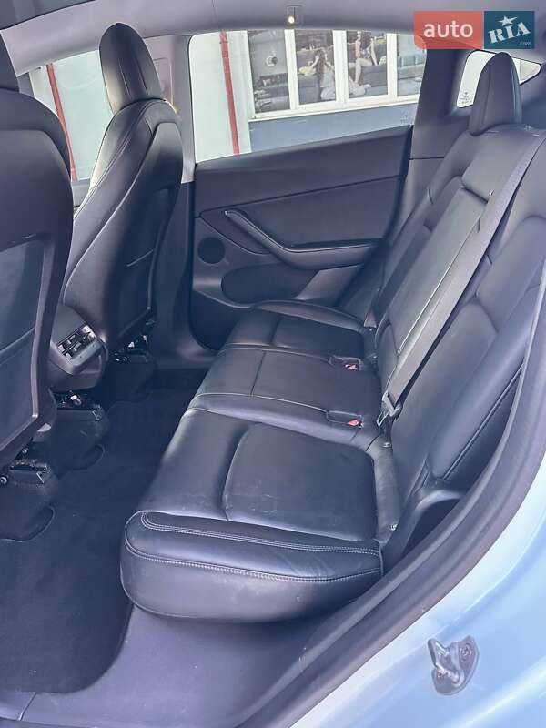 Внедорожник / Кроссовер Tesla Model Y 2020 в Львове