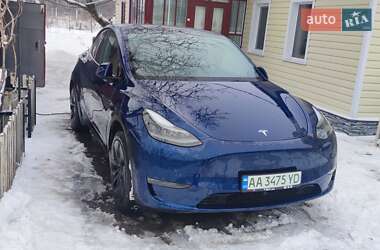 Внедорожник / Кроссовер Tesla Model Y 2024 в Киеве