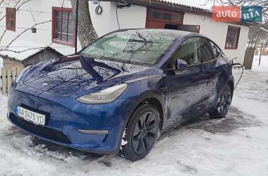 Внедорожник / Кроссовер Tesla Model Y 2024 в Киеве