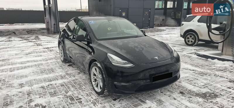 Позашляховик / Кросовер Tesla Model Y 2021 в Києві фото 2 Позашляховик / Кросовер Tesla Model Y 2021 в Києві