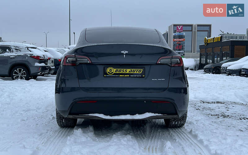 Внедорожник / Кроссовер Tesla Model Y 2023 в Львове