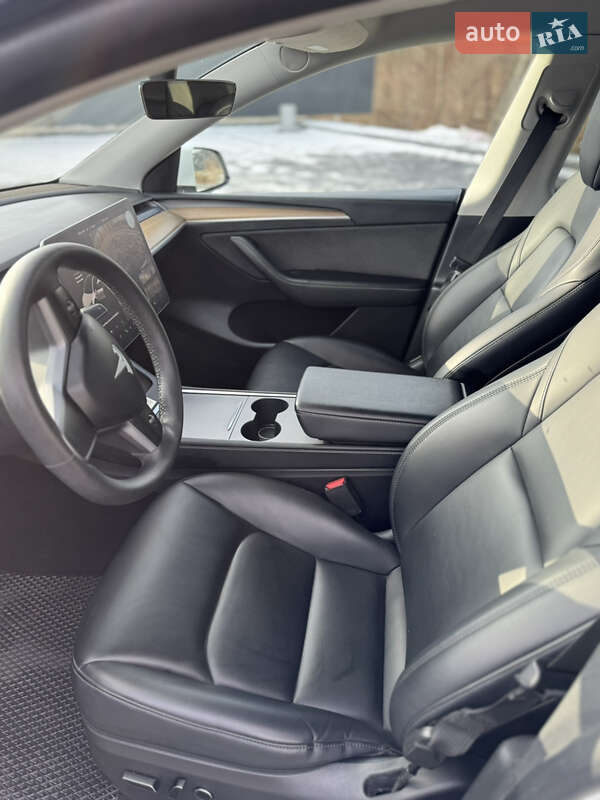 Внедорожник / Кроссовер Tesla Model Y 2022 в Новом Калинове фото 5 Внедорожник / Кроссовер Tesla Model Y 2022 в Новом Калинове