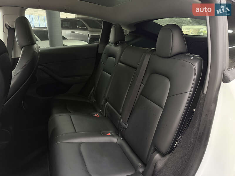 Внедорожник / Кроссовер Tesla Model Y 2023 в Одессе