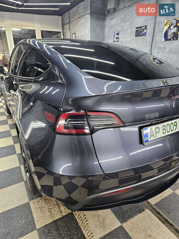 Внедорожник / Кроссовер Tesla Model Y 2024 в Запорожье