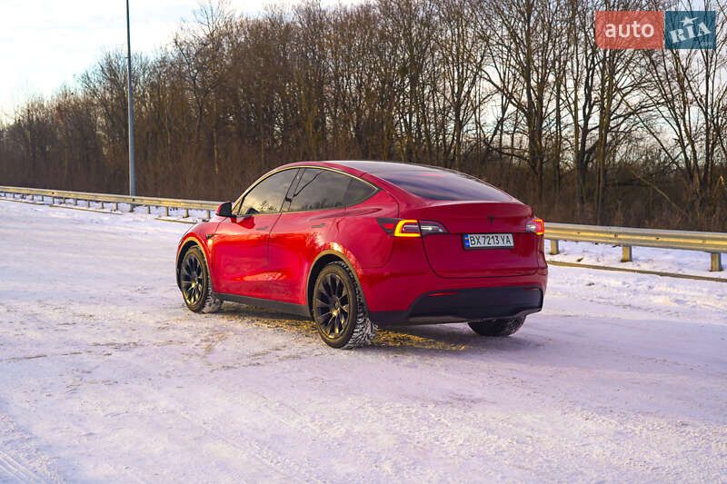 Внедорожник / Кроссовер Tesla Model Y 2022 в Хмельницком