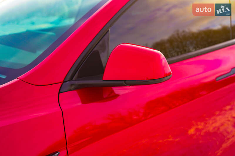 Внедорожник / Кроссовер Tesla Model Y 2022 в Хмельницком