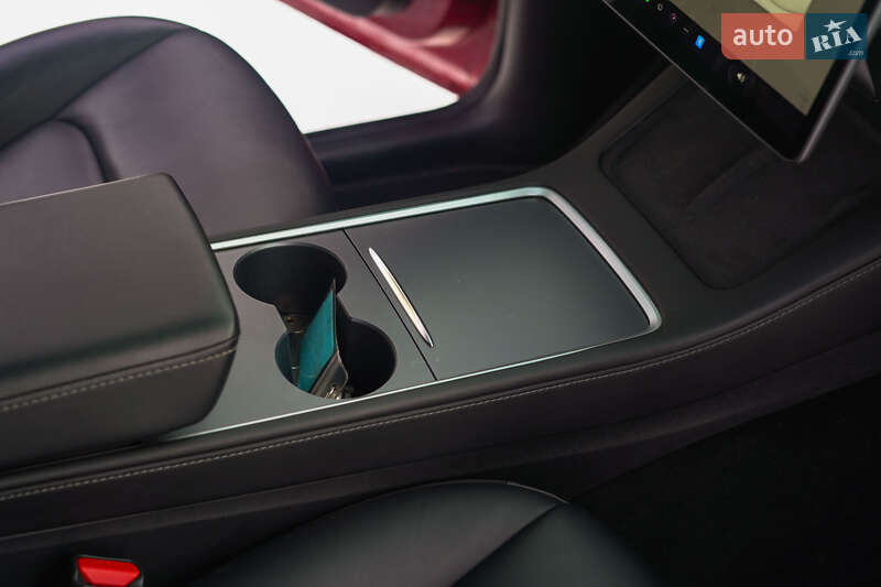 Внедорожник / Кроссовер Tesla Model Y 2022 в Хмельницком