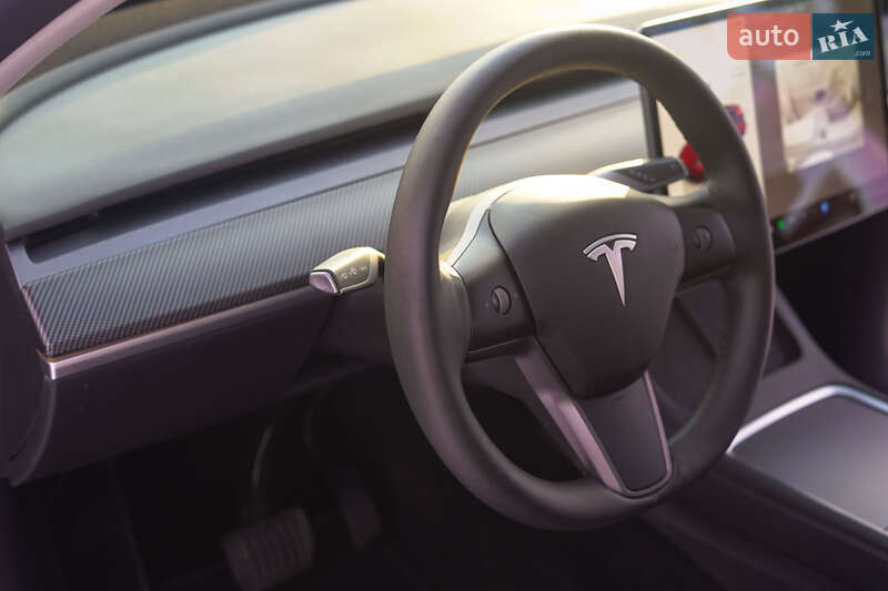 Внедорожник / Кроссовер Tesla Model Y 2022 в Хмельницком