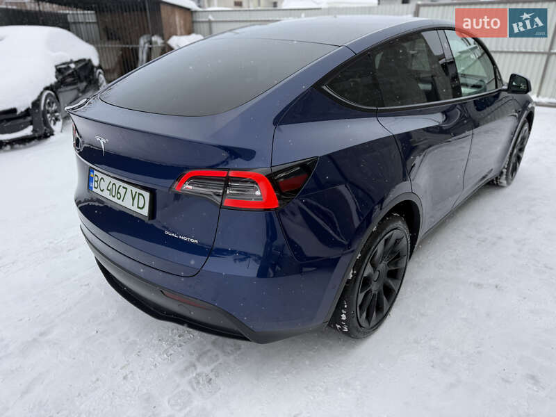 Внедорожник / Кроссовер Tesla Model Y 2021 в Львове