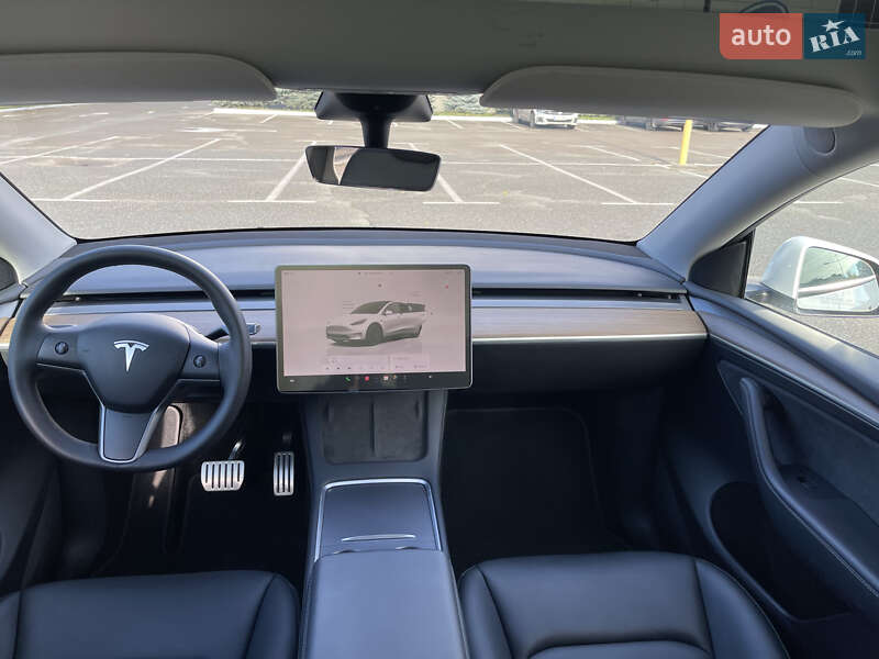 Позашляховик / Кросовер Tesla Model Y 2023 в Києві