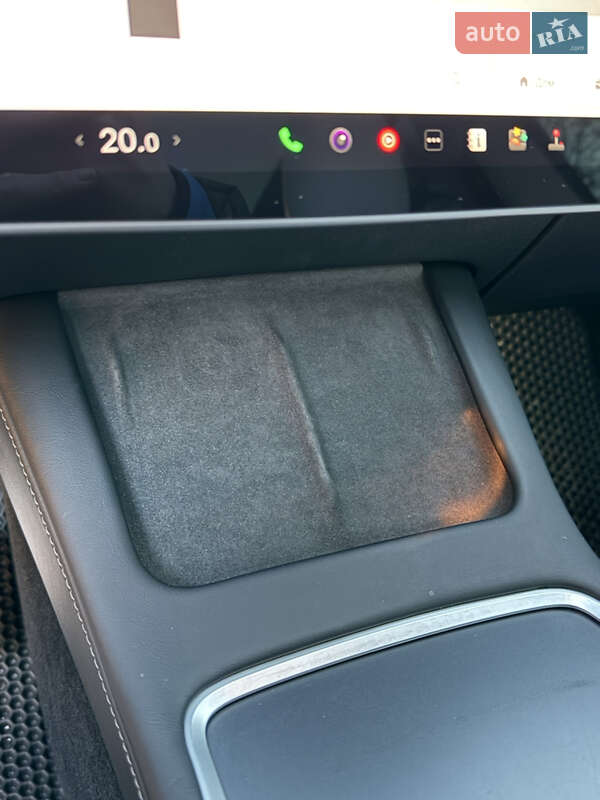 Позашляховик / Кросовер Tesla Model Y 2023 в Києві