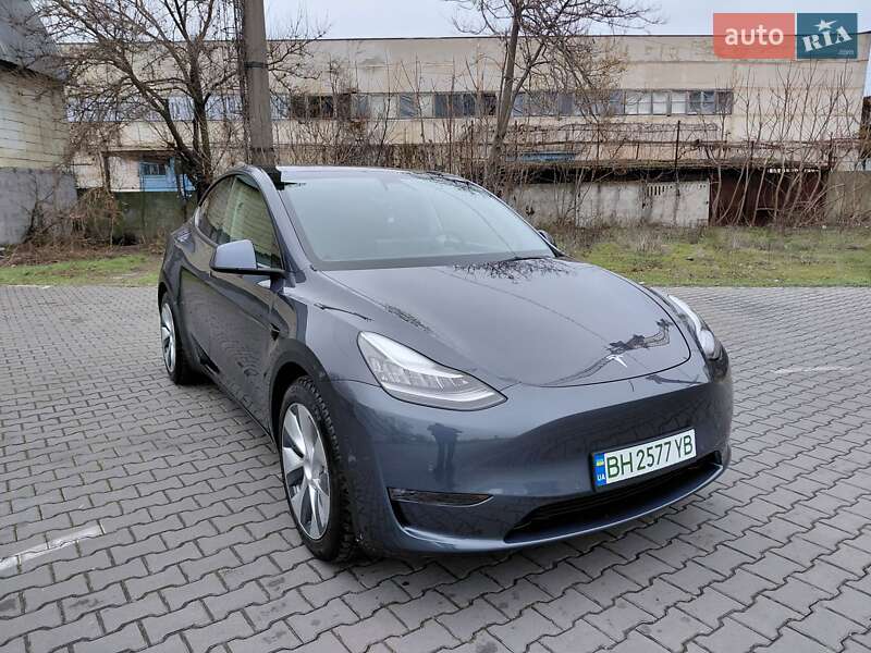 Внедорожник / Кроссовер Tesla Model Y 2021 в Одессе
