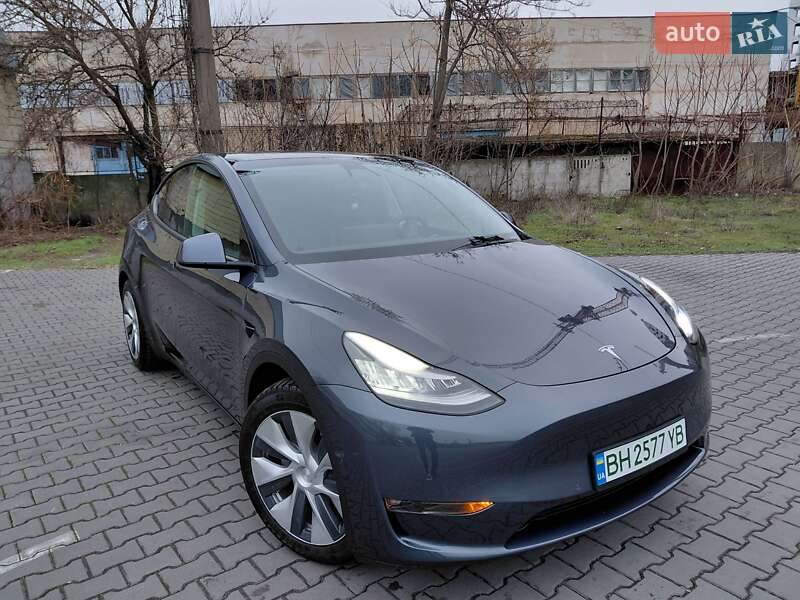 Внедорожник / Кроссовер Tesla Model Y 2021 в Одессе
