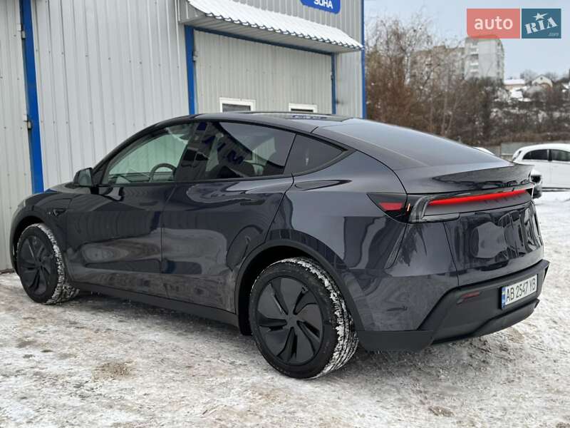 Внедорожник / Кроссовер Tesla Model Y 2025 в Виннице