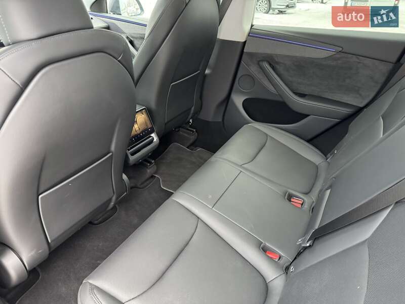 Внедорожник / Кроссовер Tesla Model Y 2025 в Виннице