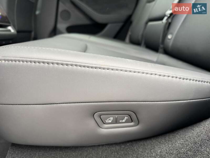 Внедорожник / Кроссовер Tesla Model Y 2025 в Виннице