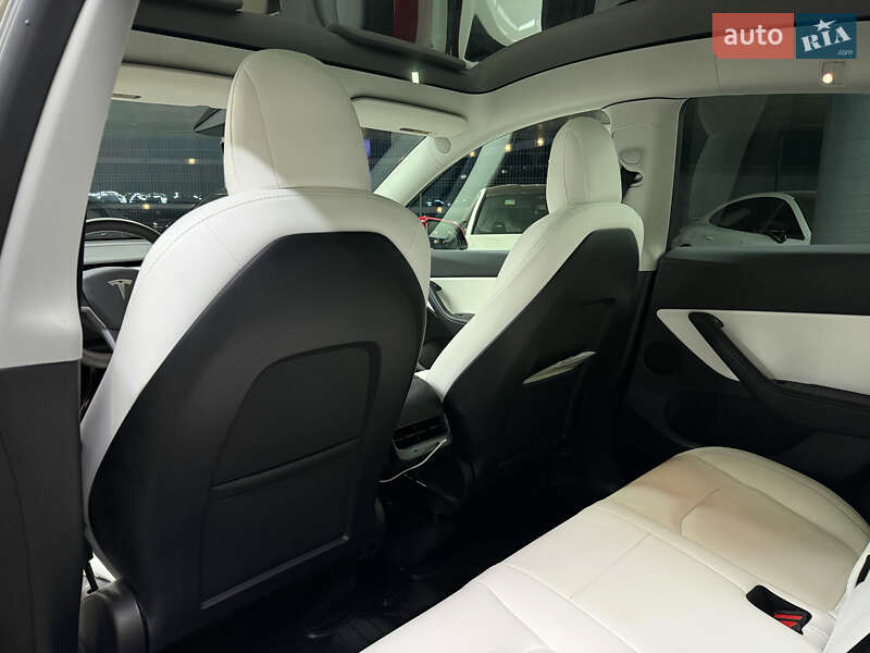 Внедорожник / Кроссовер Tesla Model Y 2022 в Одессе