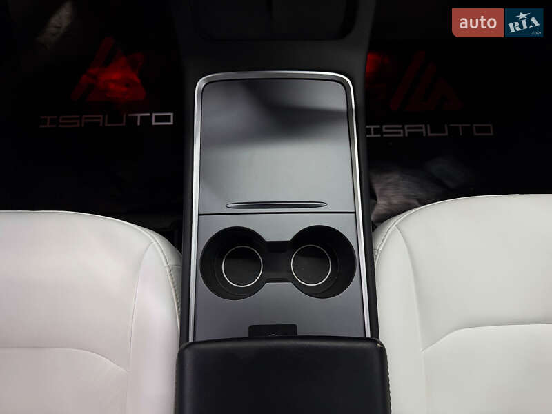 Внедорожник / Кроссовер Tesla Model Y 2022 в Одессе