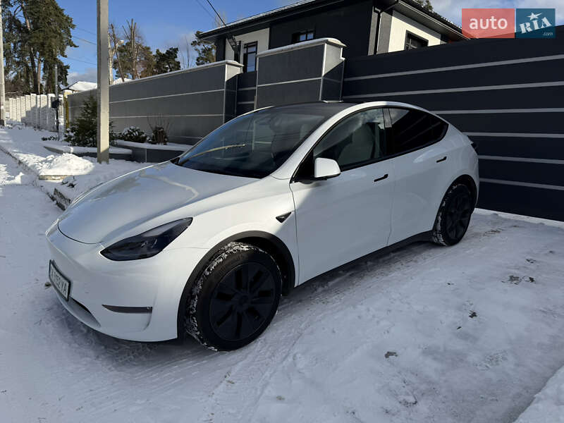 Внедорожник / Кроссовер Tesla Model Y 2024 в Черкассах