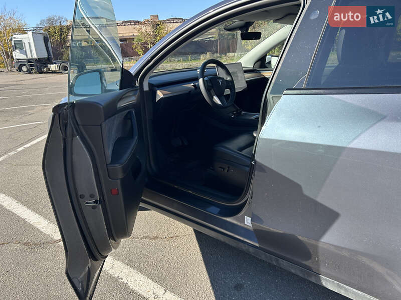 Позашляховик / Кросовер Tesla Model Y 2023 в Одесі