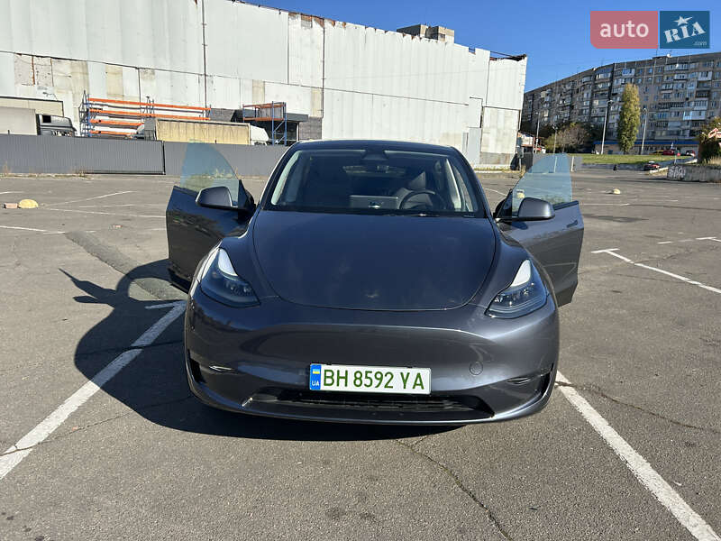 Позашляховик / Кросовер Tesla Model Y 2023 в Одесі