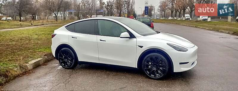 Внедорожник / Кроссовер Tesla Model Y 2022 в Харькове