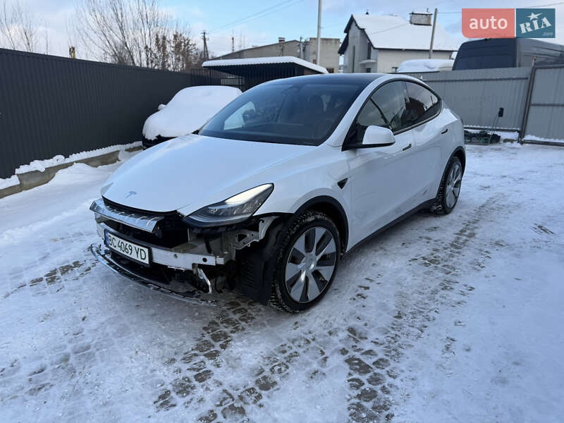 Внедорожник / Кроссовер Tesla Model Y 2021 в Львове