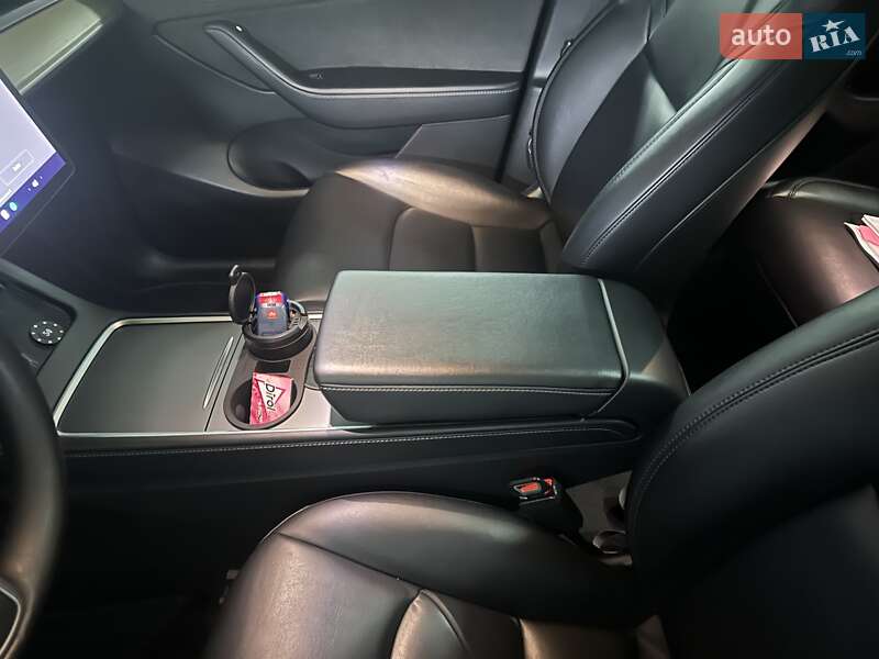 Внедорожник / Кроссовер Tesla Model Y 2021 в Запорожье фото 17 Внедорожник / Кроссовер Tesla Model Y 2021 в Запорожье