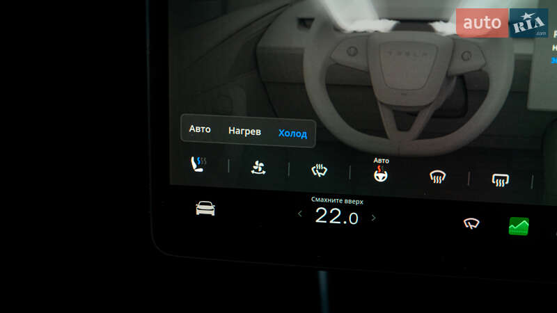 Внедорожник / Кроссовер Tesla Model Y 2025 в Киеве