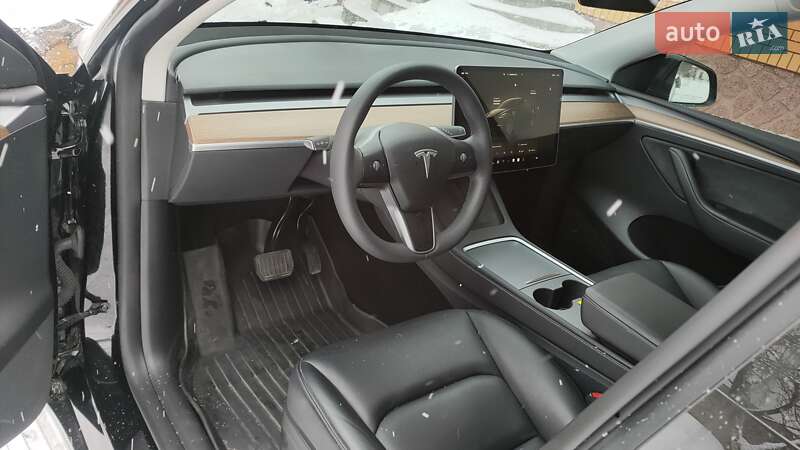 Внедорожник / Кроссовер Tesla Model Y 2024 в Житомире