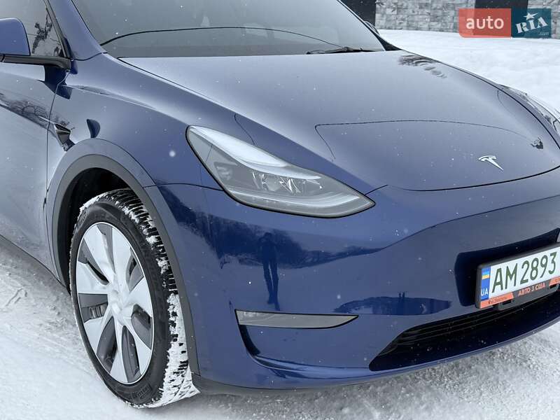 Внедорожник / Кроссовер Tesla Model Y 2023 в Звягеле