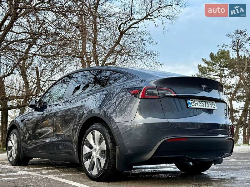 Внедорожник / Кроссовер Tesla Model Y 2023 в Одессе