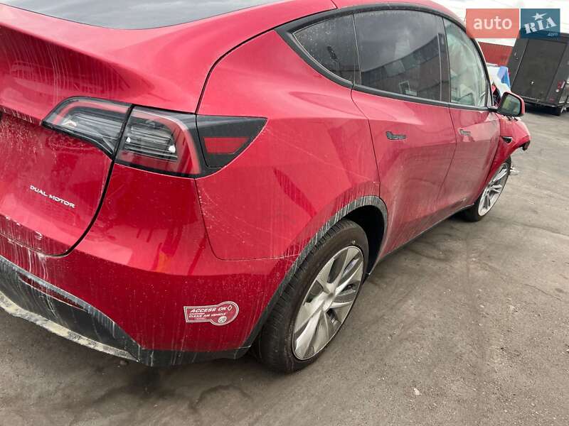 Внедорожник / Кроссовер Tesla Model Y 2023 в Львове