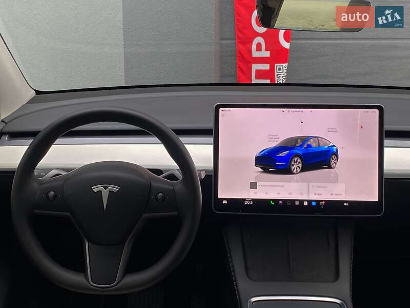 Внедорожник / Кроссовер Tesla Model Y 2024 в Киеве