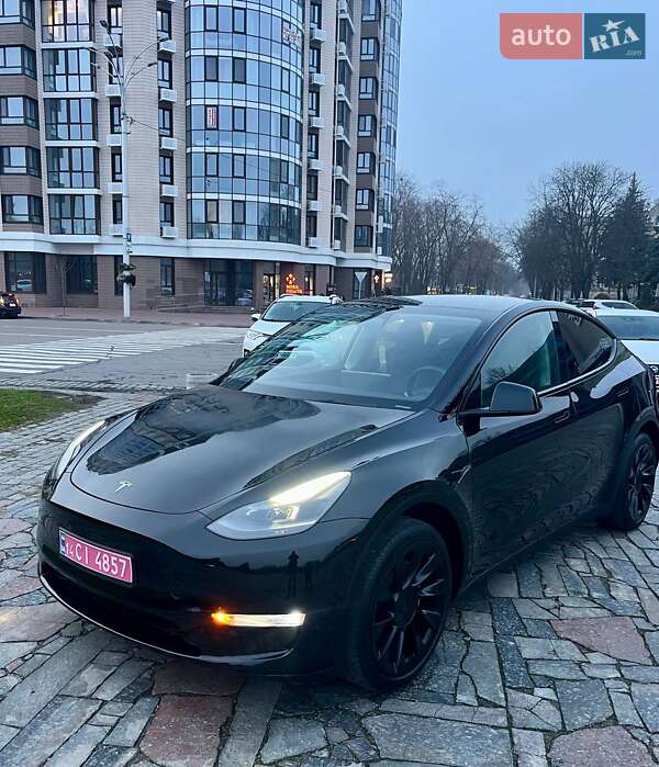 Внедорожник / Кроссовер Tesla Model Y 2023 в Кременчуге фото 6 Внедорожник / Кроссовер Tesla Model Y 2023 в Кременчуге