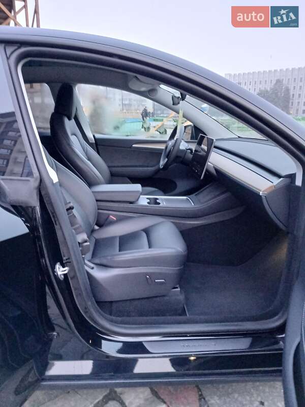 Внедорожник / Кроссовер Tesla Model Y 2023 в Кременчуге фото 30 Внедорожник / Кроссовер Tesla Model Y 2023 в Кременчуге