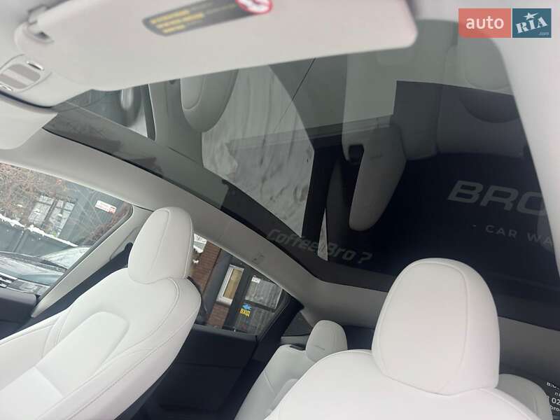 Внедорожник / Кроссовер Tesla Model Y 2024 в Требухове