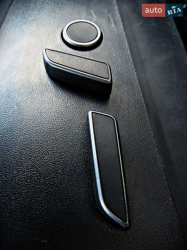 Внедорожник / Кроссовер Tesla Model Y 2021 в Черкассах